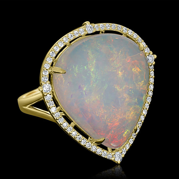 11.76ct Opal Ring with 0.32tct Diamonds set in 14K Yellow Gold