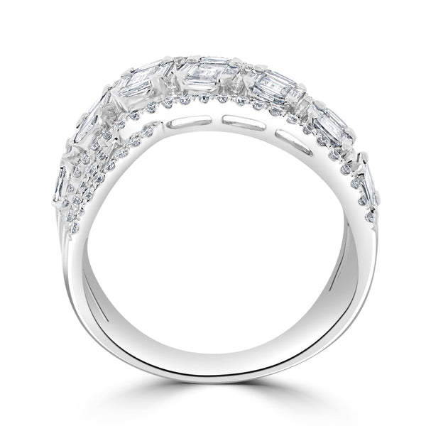 2.65tct Diamond Ring set in 18K White Gold