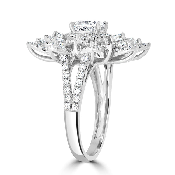 1.01ct Diamond Rings with 1.42tct Diamond set in 18K White Gold