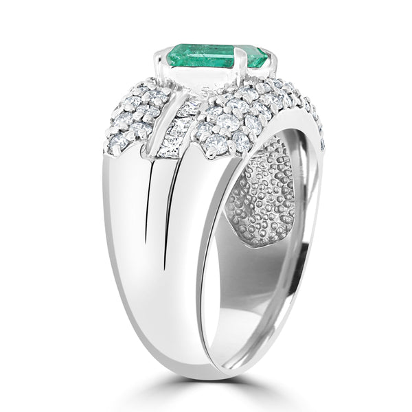 1.21ct Emerald Ring with 1.46tct Diamonds set in Platinum 900