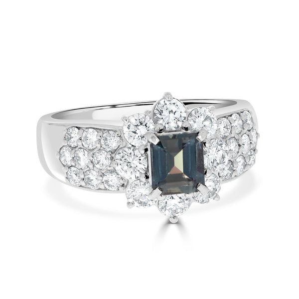 0.89ct Alexandrite Rings With 1.46tct Diamonds Set In Platinum 900 Platinum