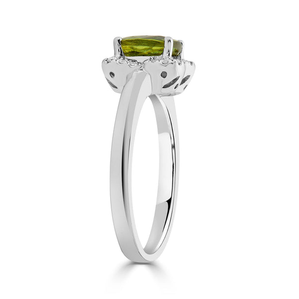 1.80ct Sphene ring with 0.10tct diamonds set in 14K white gold