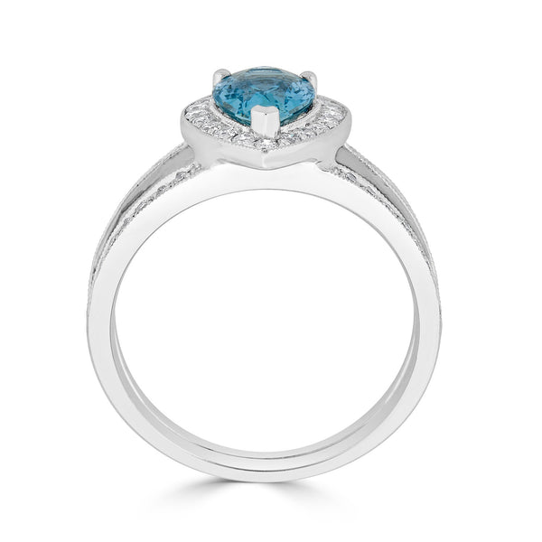 1.12ct Aquamarine ring with 0.42tct diamonds set in 14K white gold