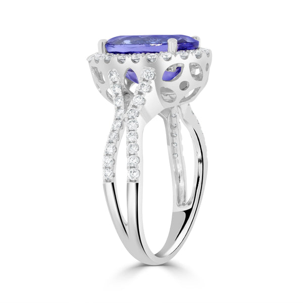 4.14 Tanzanite Rings with 0.68tct Diamond set in 14K White Gold