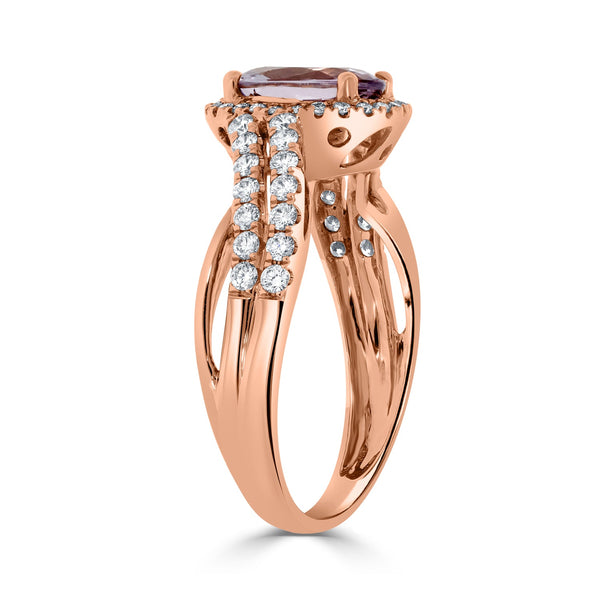 1.37ct Sapphire Rings with 0.42tct diamonds set in 18KT rose gold