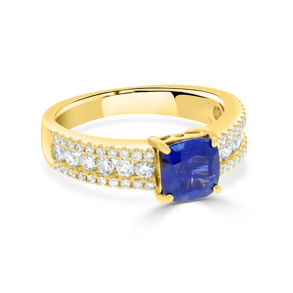 1.56Ct Sapphire Ring With 0.58Tct Diamonds Set In 14K Yellow Gold