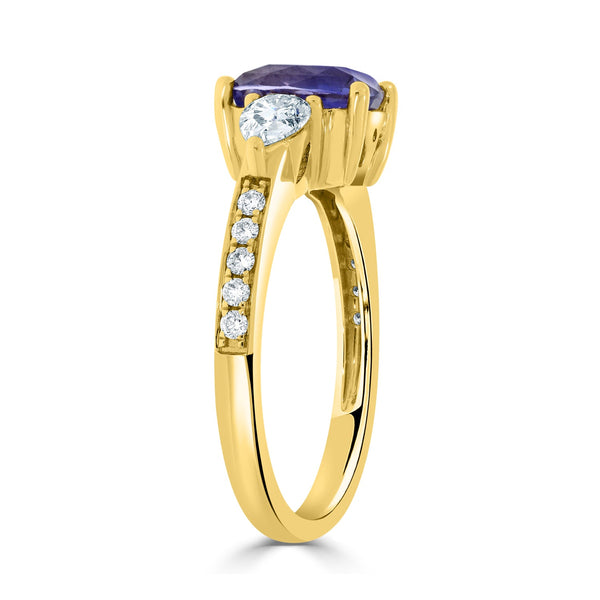 2.08ct Sapphire Rings with 0.71tct diamonds set in 14KT yellow gold