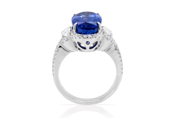 7.93ct Tanzanite ring with 1.03tct diamonds set in 18K white gold