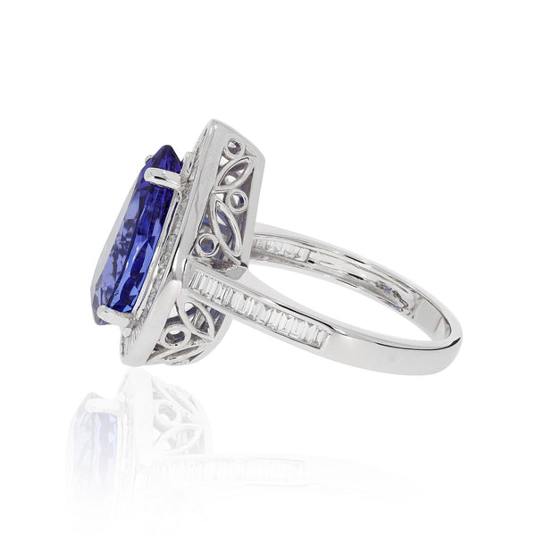 6.83ct Tanzanite Ring With 0.60tct Diamonds Set In 14kt White Gold