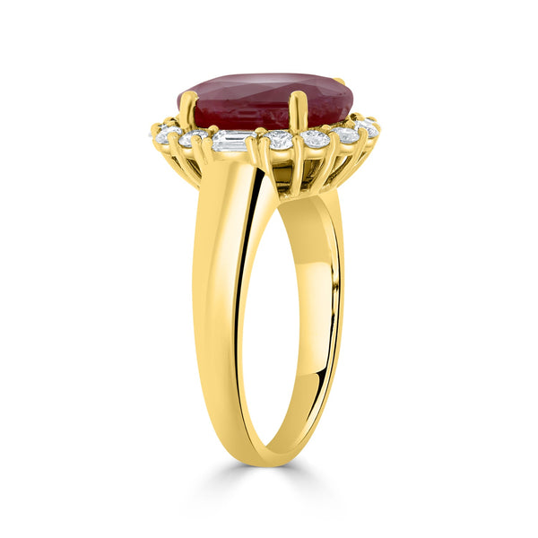 6.47Ct Ruby Ring With 0.57Tct Diamonds Set In 14K Yellow Gold