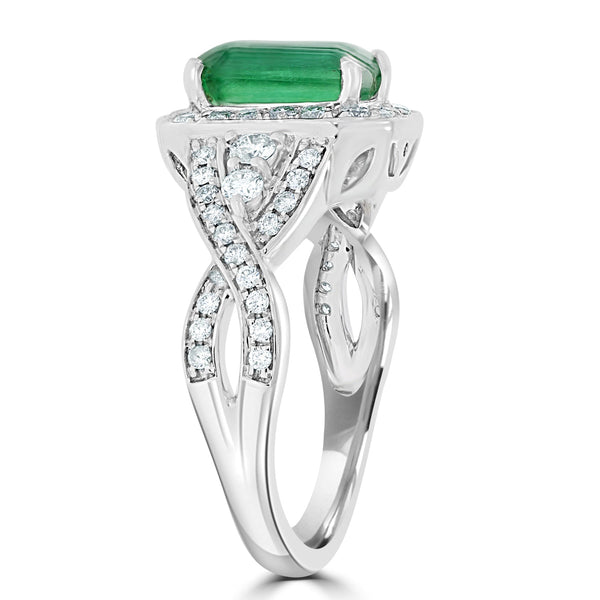 1.65ct Emerald Rings  with 0.59tct diamonds set in 14kt white gold