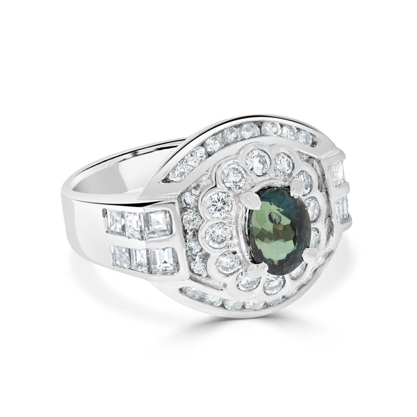 0.94ct Alexandrite Rings With 1.10tct Diamonds Set In Platinum 900 Platinum