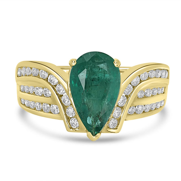 2.01ct   Emerald Rings with 0.58tct Diamond set in 14K Yellow Gold