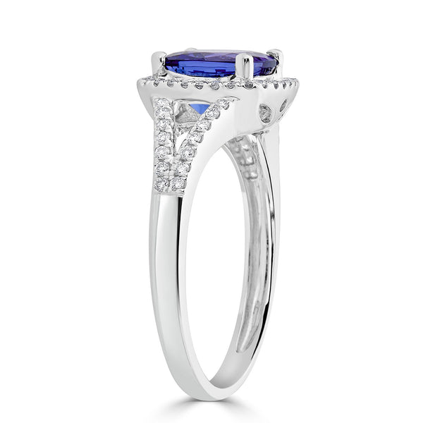 1.89ct Tanzanite ring with 0.22tct diamonds set in 14K white gold