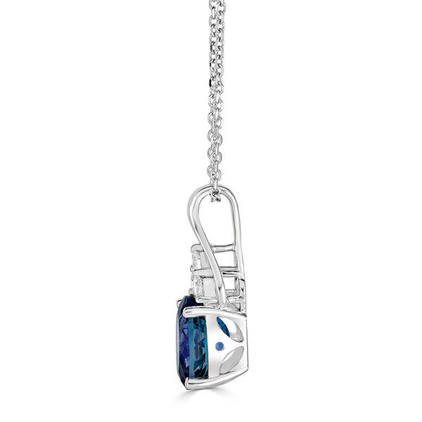 2.65ct Tanzanite Pendant with 0.20tct diamonds set in 14K white gold