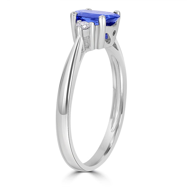 1.13ct Tanzanite Ring with 0.07tct Diamonds set in 14K White Gold