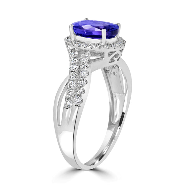 1.37ct Tanzanite Ring with 0.44tct Diamonds set in 14K White Gold