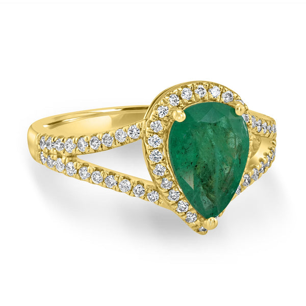 1.53ct Emerald Ring with 0.41tct Diamonds set in 14K Yellow Gold