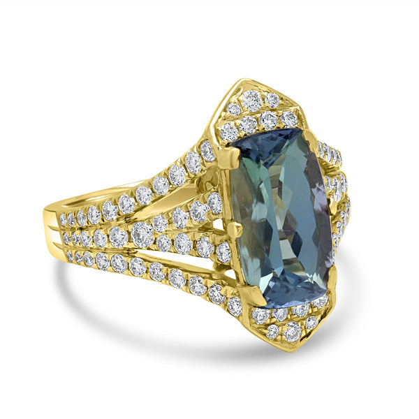 3.34ct  Green Tanzanite Rings with 0.87tct Diamond set in 14K Yellow Gold