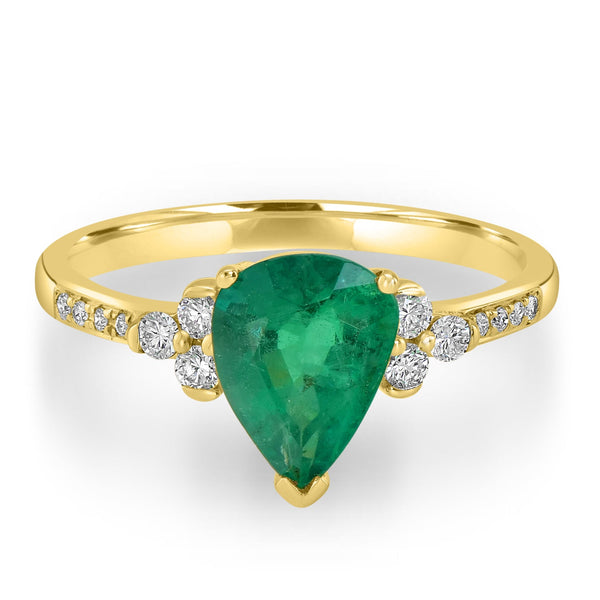 1.58 ct Emerald Ring with 0.19 tct Diamonds set in 18K Yellow Gold