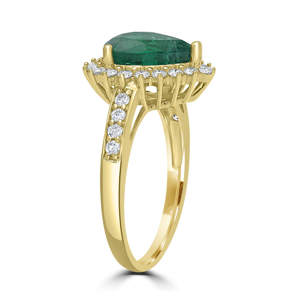 2.1ct  Emerald Rings with 0.45tct Diamond set in 18K Yellow Gold