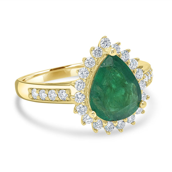 2.1ct  Emerald Rings with 0.45tct Diamond set in 18K Yellow Gold