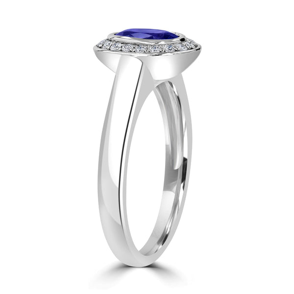 0.93ct Tanzanite Ring with 0.14tct Diamonds set in 14K White Gold