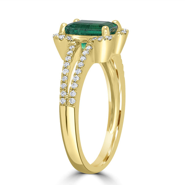 1.53ct  Emerald Rings with 0.2tct Diamond set in 14K Yellow Gold