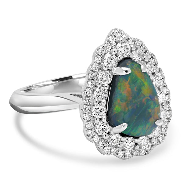 1.97ct  Opal Rings with 0.48tct Diamond set in 14K White Gold