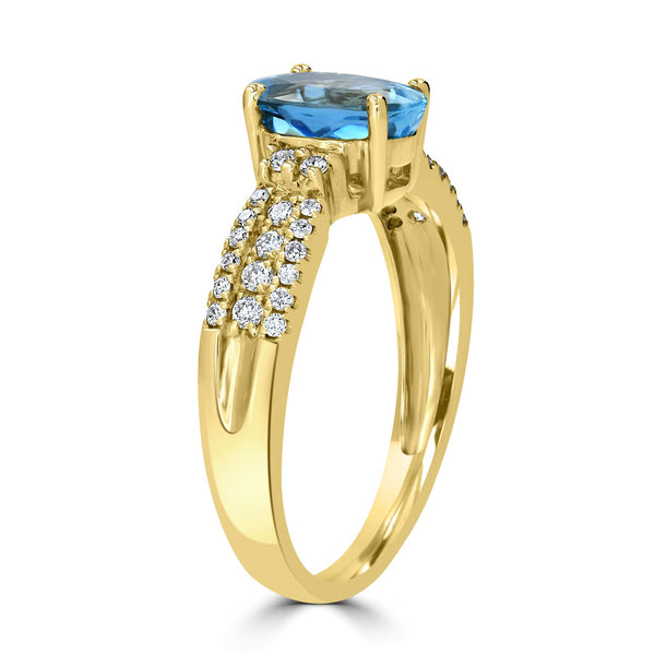 1.2ct Aquamarine Ring with 0.23tct Diamonds set in 14K Yellow Gold