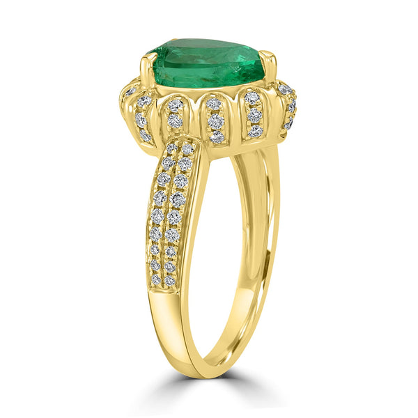 2.1ct Emerald Ring with 0.44tct Diamonds set in 14K Yellow Gold