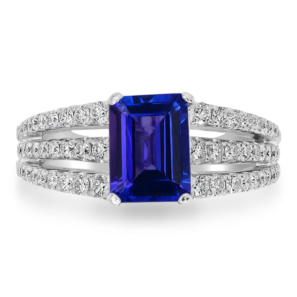 1.52ct Tanzanite Ring with 0.53tct Diamonds set in 14K White Gold