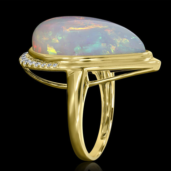 13.89ct Opal Ring with 0.25tct Diamonds set in 14K Yellow Gold