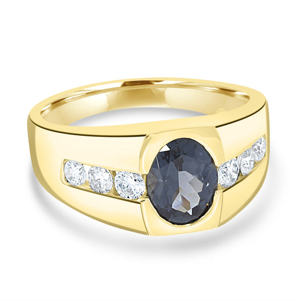 1.89ct Spinel Ring with 0.58tct Diamonds set in 14K Yellow Gold