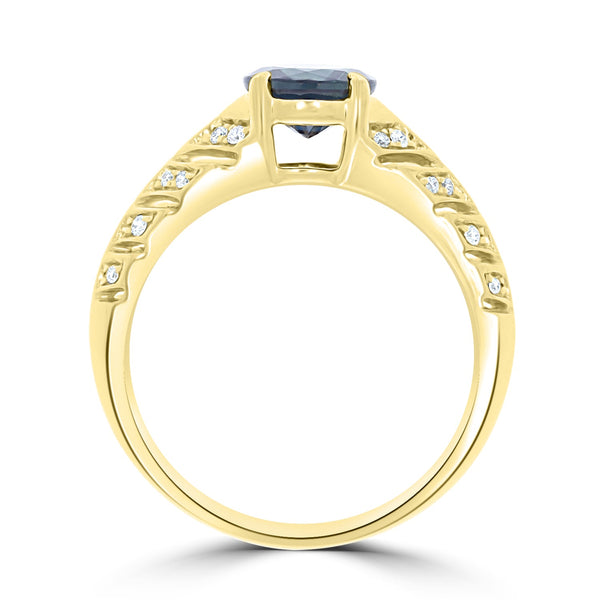 1.38ct Sapphire Ring with 0.1tct Diamonds set in 14K Yellow Gold