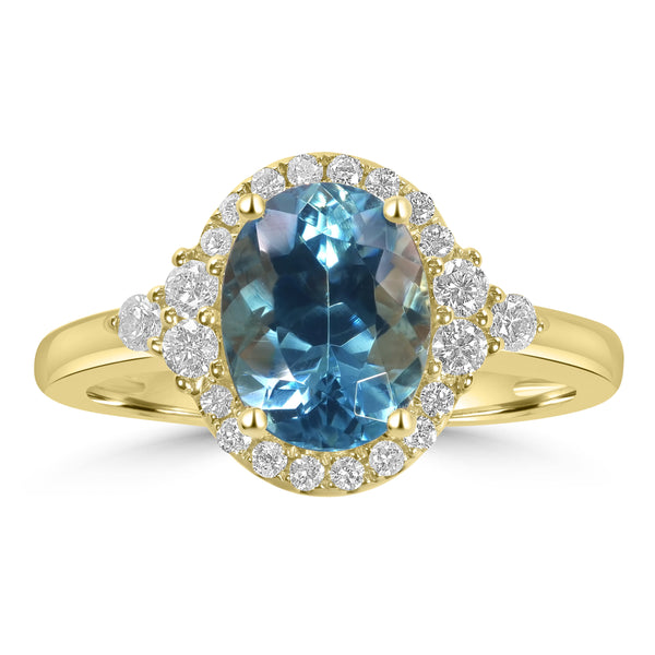 1.89ct Aquamarine Rings with 0.3tct Diamond set in 18K Yellow Gold