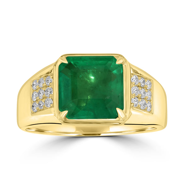 3.6ct Emerald Rings with 0.28tct Diamond set in 18K Yellow Gold