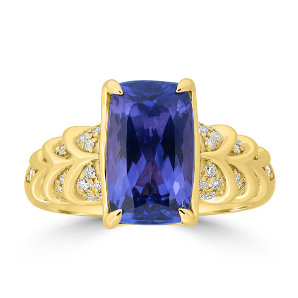 3.92ct Tanzanite Rings with 0.25tct Diamond set in 18K Yellow Gold