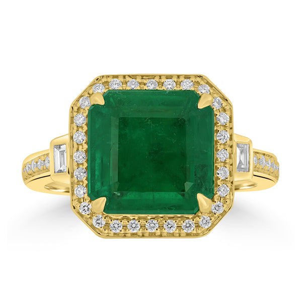 3.8ct Emerald Rings with 0.23tct Diamond set in 18K Yellow Gold