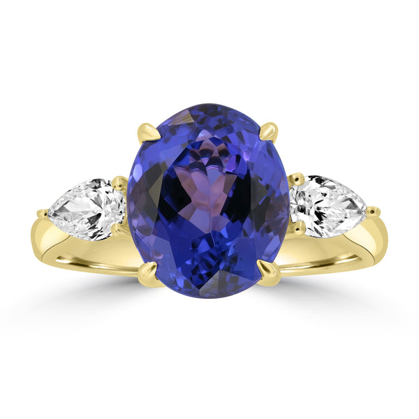 4.69ct Tanzanite Rings with 0.5tct Diamond set in 18K Yellow Gold