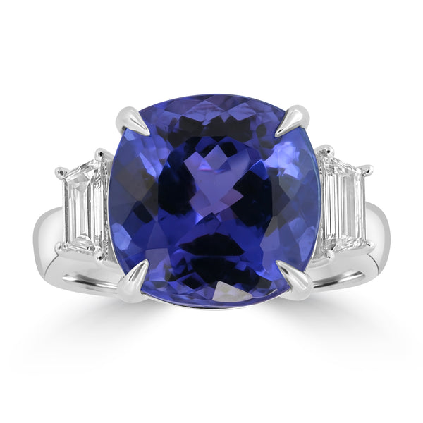 8.12ct Tanzanite Rings with 0.41tct Diamond set in 18K White Gold