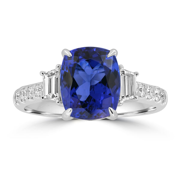 3.09ct Tanzanite Rings with 0.46tct Diamond set in 18K White Gold