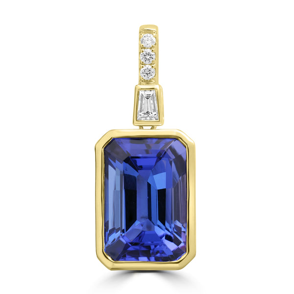 5.99ct Tanzanite Pendants with 0.13tct Diamond set in 18K Yellow Gold