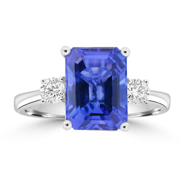 4.5ct Tanzanite Rings with 0.3tct Diamond set in 18K White Gold