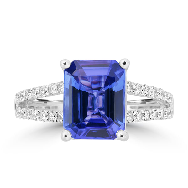 3.13ct Tanzanite Rings with 0.396tct Diamond set in 18K White Gold