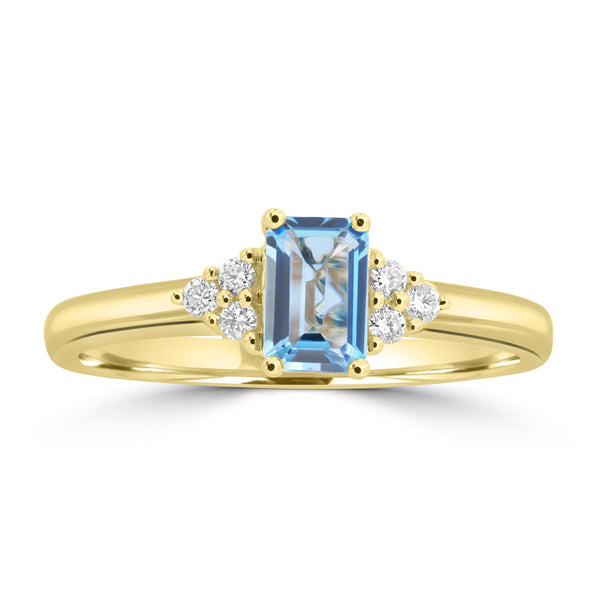 0.41ct Aquamarine Rings with 0.087tct Diamond set in 18K Yellow Gold