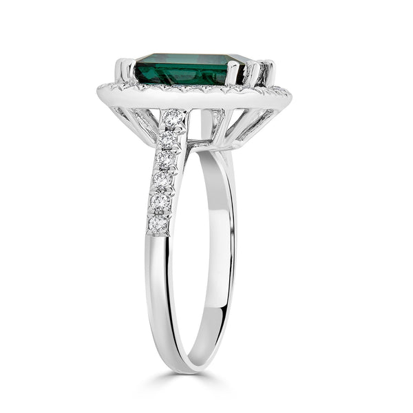 3.49Ct Tourmaline Ring With 0.48Tct Diamoinds Set In 14Kt White Gold