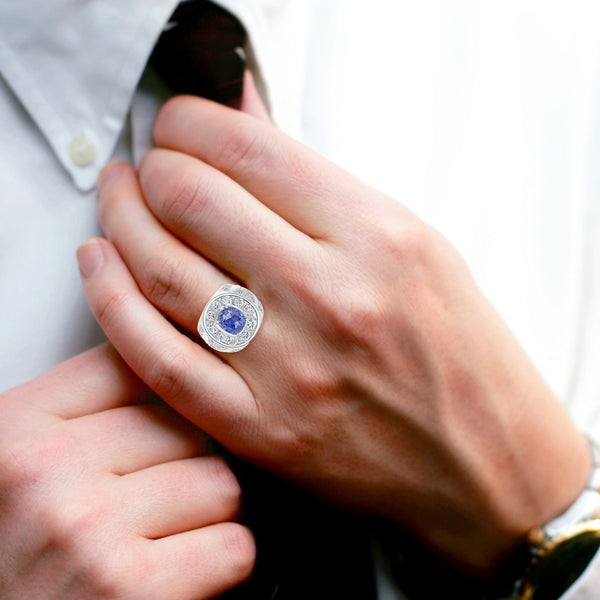 5.95ct Tanzanite Men Ring with 2.76ct Diamonds set in Platinum