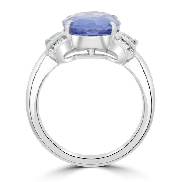 4.59ct Blue Sapphire Ring with 0.26tct Diamonds set in Platinum