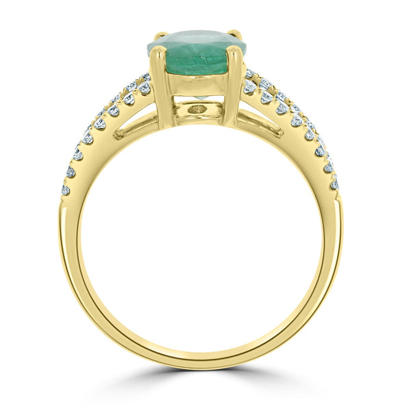 1.88ct Emerald Rings  with 030tct diamonds set in 14kt yellow gold